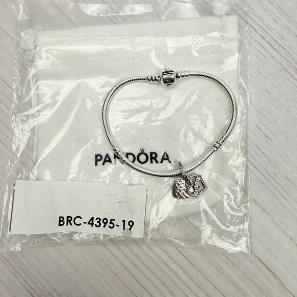 Pandora All of My Love Mom charm with Bracelet, Size 7.5 - Picture 1 of 9
